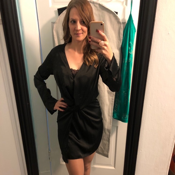 Meet your Posh Ambassador, Heather - Picture 2 of 5